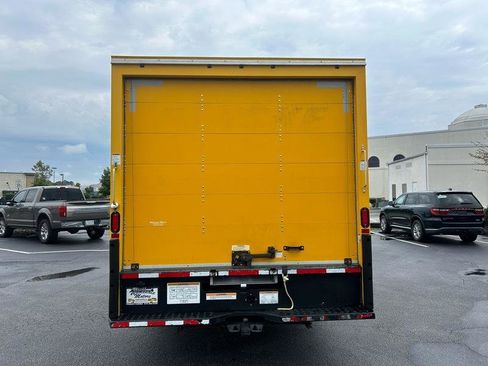 Used 2019 Ford E-350 and Econoline 350 Super Duty image 6