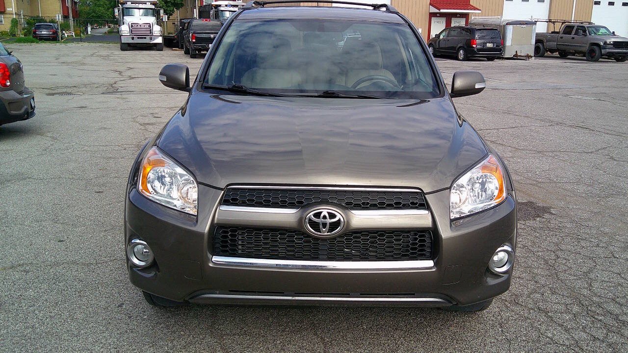 Used 2012 Toyota RAV4 Limited w/ Premium Plus Value Pkg AWD/4WD image 2