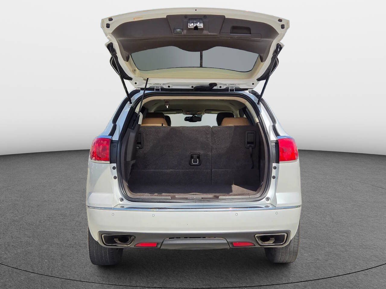 Used 2016 Buick Enclave Leather w/ Trailering Package FWD image 7