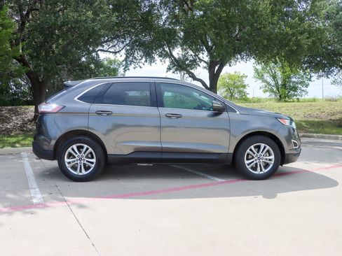 Used 2018 Ford Edge SEL w/ Equipment Group 201A FWD image 8