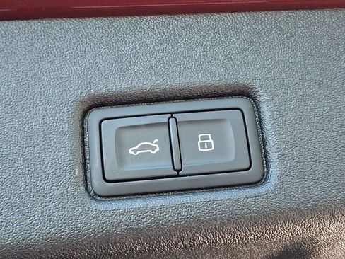 Certified 2025 Audi Q5 Premium Plus AWD/4WD image 30