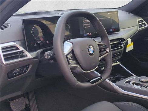 Used 2026 BMW 330i Sedan w/ Premium Package RWD image 9