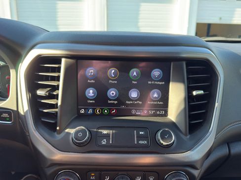 Used 2023 GMC Acadia AT4 w/ Technology Package AWD/4WD image 22