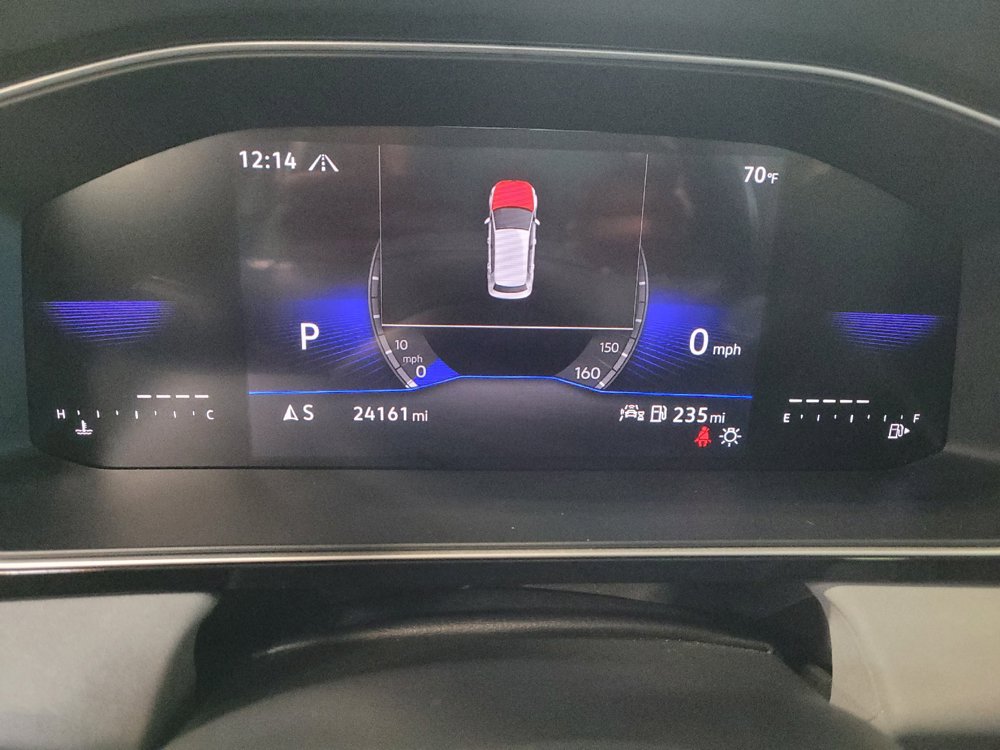 Used 2025 Volkswagen Jetta SE FWD image 23