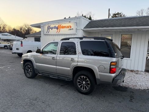 Used 2005 Chevrolet Tahoe Z71 w/ Preferred Equipment Group image 15