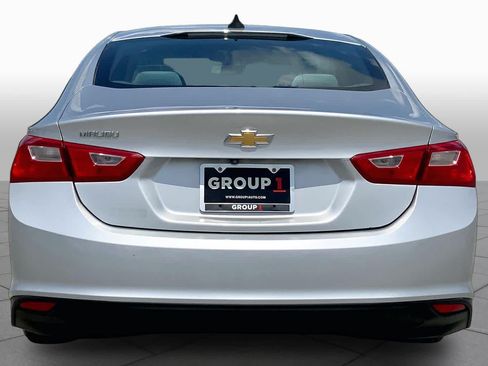 Used 2020 Chevrolet Malibu LS FWD image 5