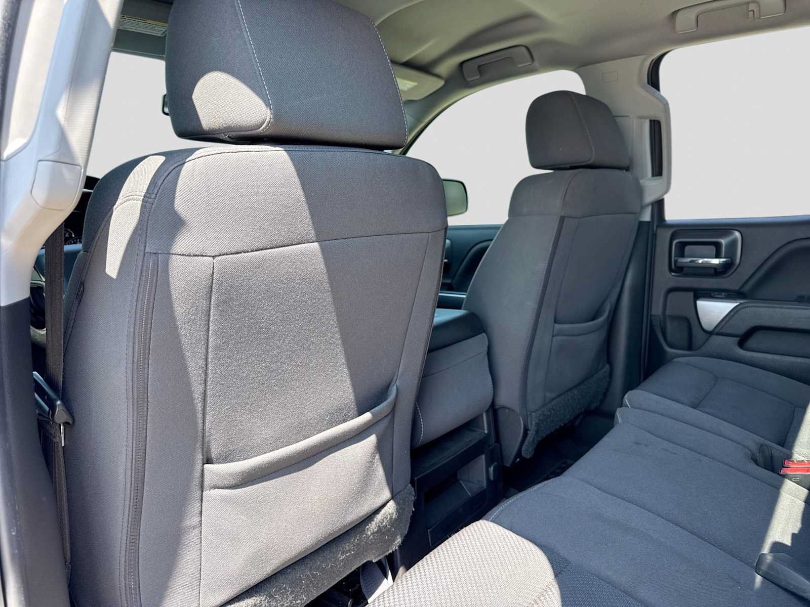 Used 2018 Chevrolet Silverado 1500 LT w/ All Star Edition AWD/4WD image 17