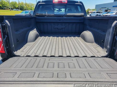 Certified 2019 Chevrolet Colorado Z71 w/ Z71 Midnight Edition AWD/4WD image 20