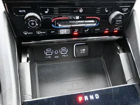 Used 2023 Jeep Grand Cherokee L Laredo AWD/4WD image 40