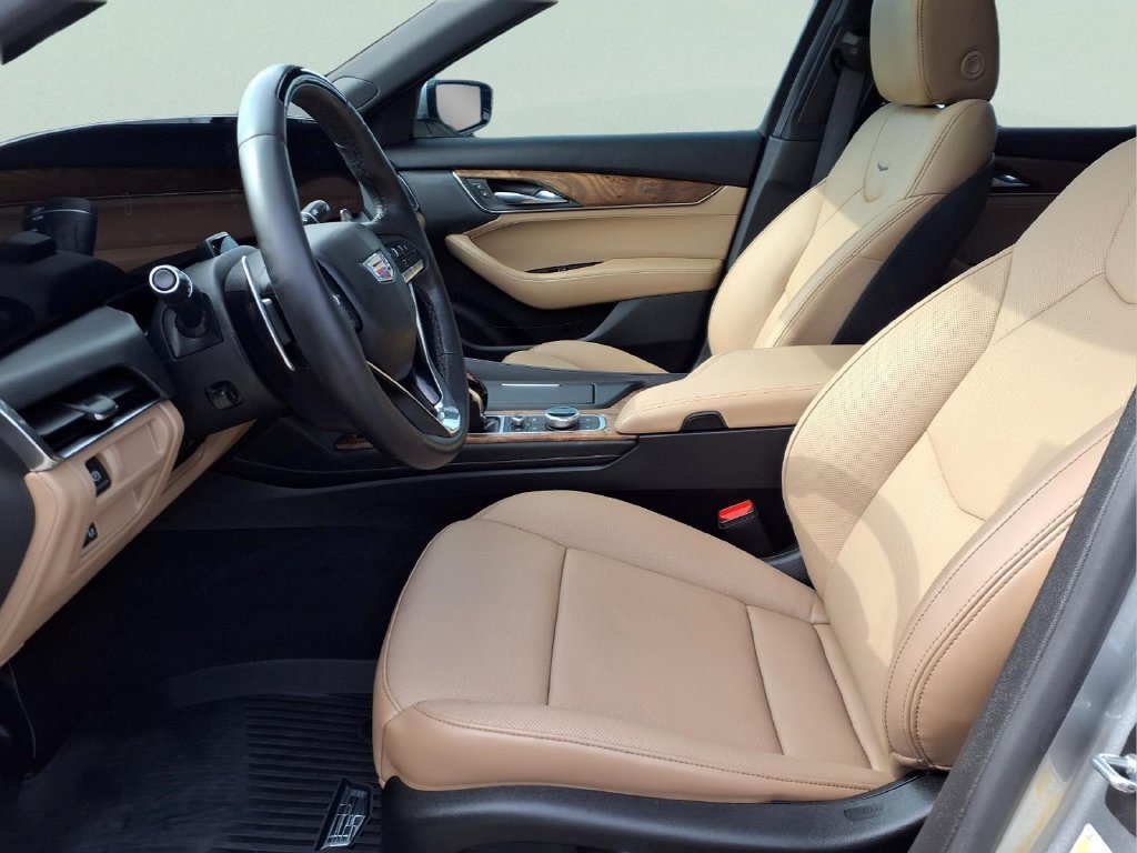 Used 2025 Cadillac CT5 Premium Luxury w/ Sun And Sound Package RWD image 10