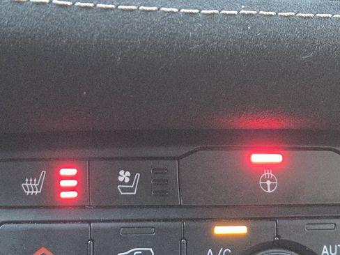 Used 2021 Dodge Durango SRT w/ Premium Interior Group image 9