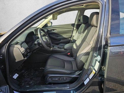 New 2026 Honda Accord EX-L image 17