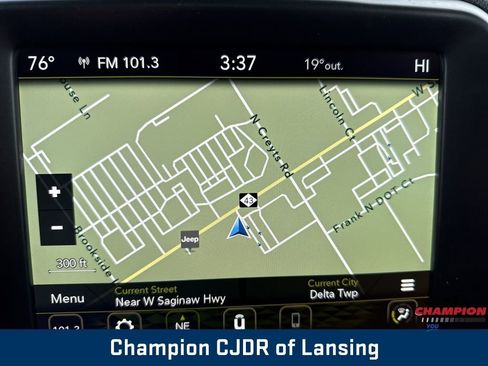 Used 2023 Jeep Renegade Latitude image 17