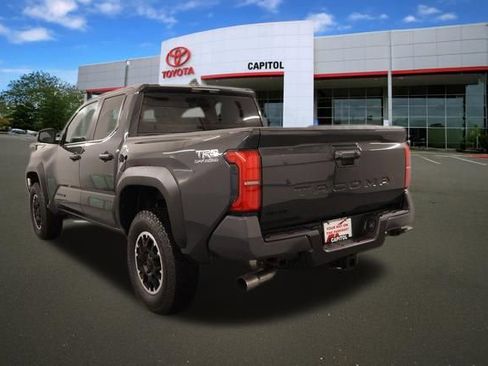 New 2026 Toyota Tacoma TRD Off-Road AWD/4WD image 4