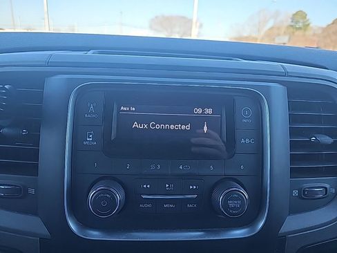 Used 2018 RAM 1500 Tradesman image 31