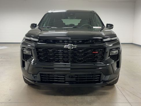 New 2026 Chevrolet Traverse RS w/ LPO, Floor Liner Package image 5