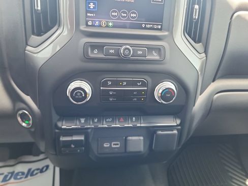 New 2024 GMC Sierra 2500 Pro AWD/4WD image 18