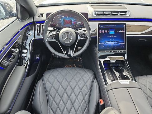New 2026 Mercedes-Benz S 580 4MATIC Sedan image 10