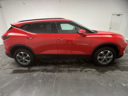 Used 2024 Chevrolet Blazer LT image 10