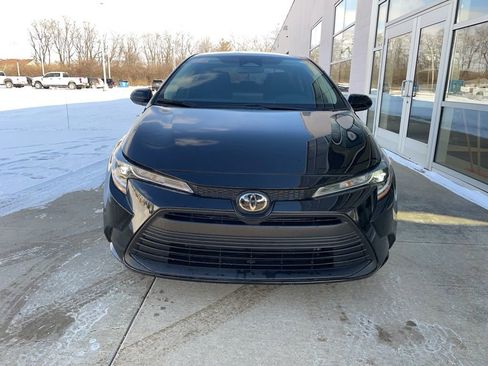 Used 2023 Toyota Corolla LE w/ Carpet Mat Package (TMS) image 3