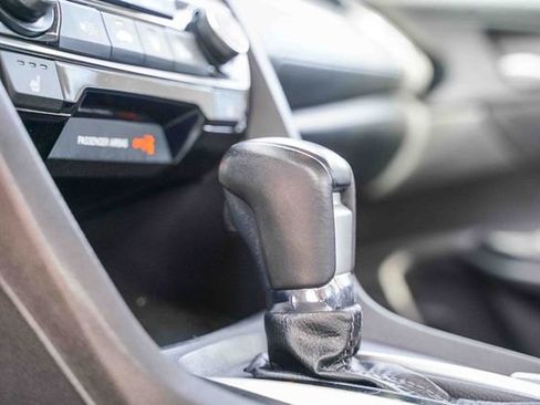 Used 2021 Honda Civic EX image 24