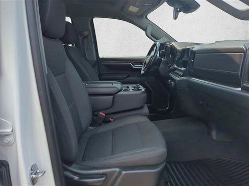 Used 2022 Chevrolet Silverado 1500 LT AWD/4WD image 20