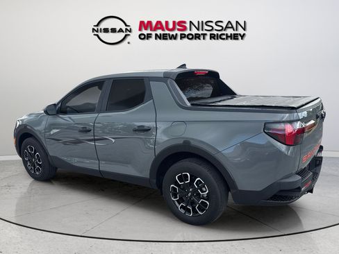 Used 2023 Hyundai Santa Cruz SEL w/ Cargo Package FWD image 7