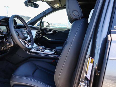 New 2026 Audi Q7 2.0T Premium image 24