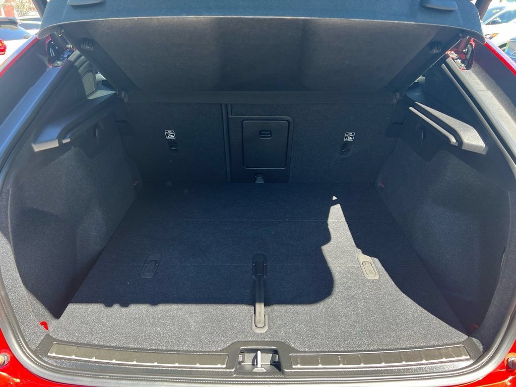 Certified 2023 Volvo C40 P8 Recharge Ultimate AWD/4WD image 26