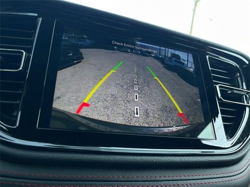 Used 2024 Dodge Durango R/T image 16