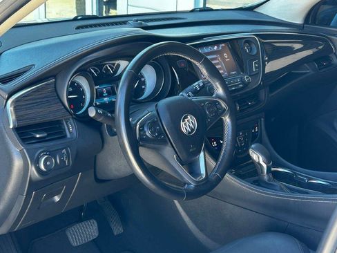 Used 2018 Buick Envision Essence FWD image 17