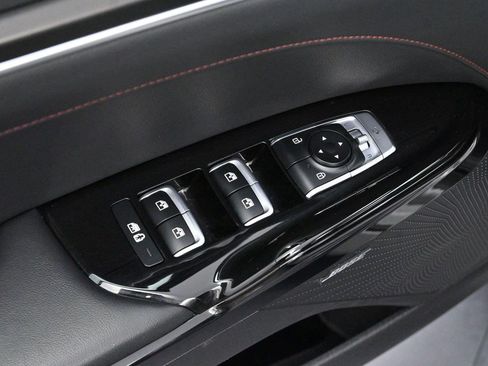 Used 2022 Kia K5 GT w/ GT1 Package FWD image 10