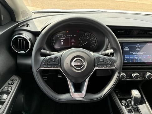 Certified 2023 Nissan Kicks SV FWD image 14