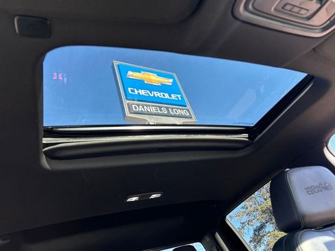 Used 2022 Chevrolet Silverado 3500 High Country w/ Safety Package II image 25