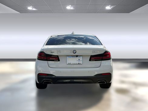 Used 2021 BMW 530i xDrive w/ M Sport Package AWD/4WD image 10
