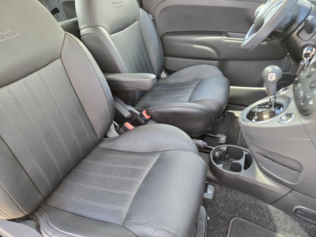 Used 2012 FIAT 500 Lounge w/ Luxury Leather Pkg FWD image 23