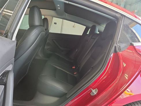 Used 2019 Tesla Model 3 Long Range AWD/4WD image 8