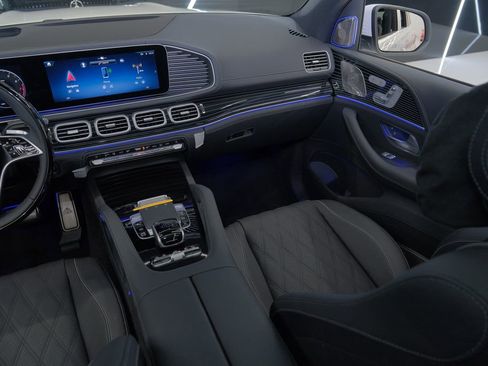 Used 2026 Mercedes-Benz Maybach GLS 600 4MATIC image 70