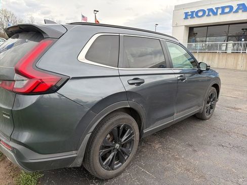 Used 2023 Honda CR-V Sport Touring image 3