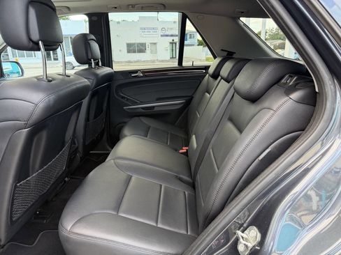 Used 2010 Mercedes-Benz ML 350 4MATIC image 18