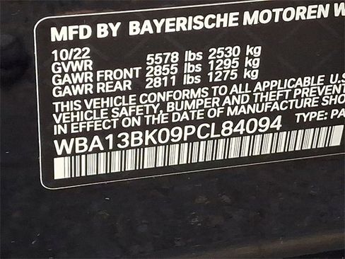 Used 2023 BMW M550i xDrive w/ Executive Package image 29