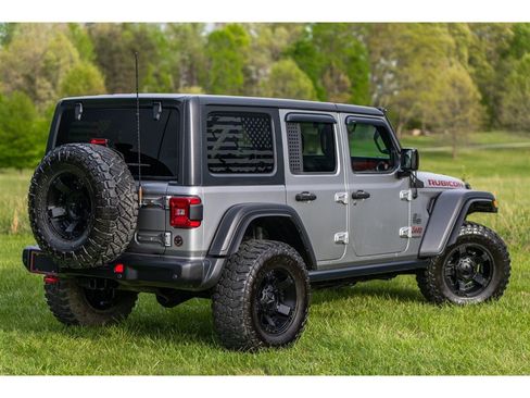 Used 2018 Jeep Wrangler Unlimited Rubicon image 4