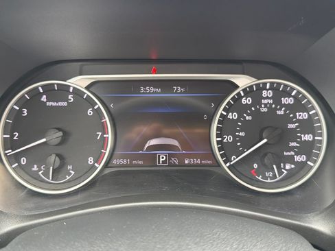 Used 2025 Nissan Sentra SV FWD image 3