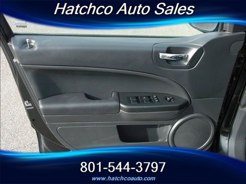 Used 2010 Dodge Caliber Mainstreet w/ Driver Convenience Group image 16