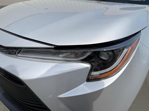 Used 2023 Toyota Corolla LE image 11