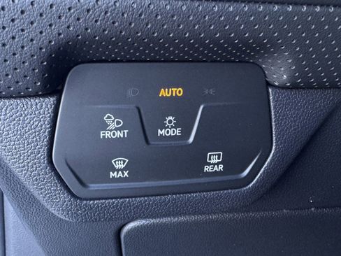 New 2026 Volkswagen Atlas SEL Premium R-Line AWD/4WD image 23