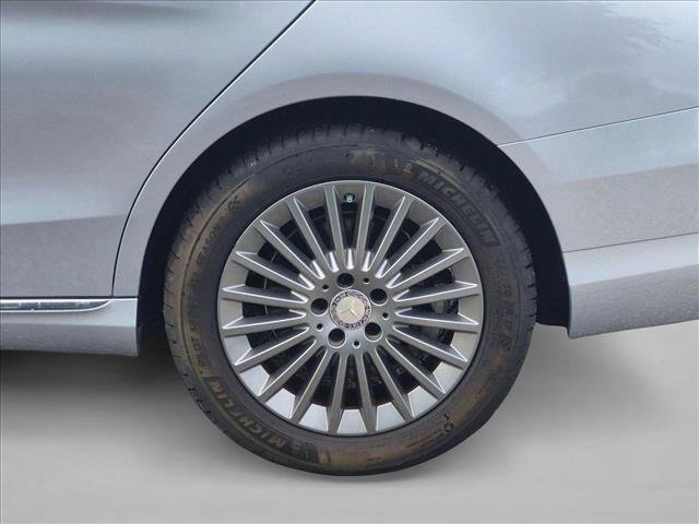 Used 2015 Mercedes-Benz C 300 4MATIC Sedan image 9