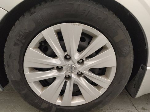 Used 2020 Nissan Sentra S image 31