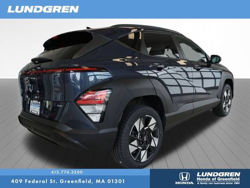 Used 2025 Hyundai Kona SEL AWD/4WD image 9
