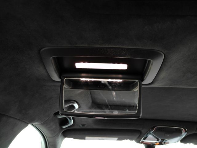 Used 2020 BMW ALPINA B7 xDrive w/ Ambient Air Package AWD/4WD image 38